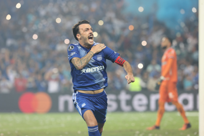 EMELEC RECIVE A MINEIROS PERIODISTA : FECHA : 28/06/2022 Agencia (ag-extra)