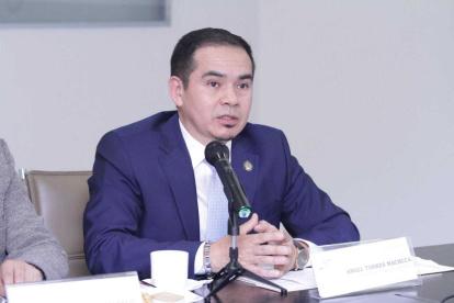 El defensor Público, Ángel Torres, participó de la mesa técnica para el instructivo de la evalaución.