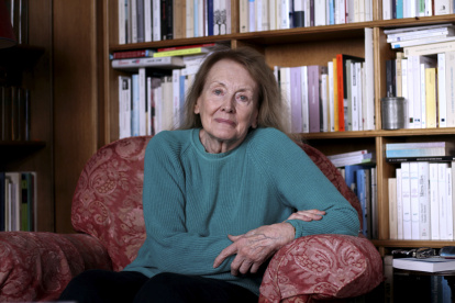 Fotografía de archivo de la escritora francesa Annie Ernaux, ganadora del Premio Nobel de Literatura 2022.