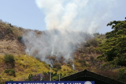 Flagelo. El incendio se registró la mañana del jueves 6 de octubre de 2022.