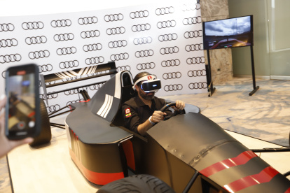 Innovación. Entre los programas mostrados están simulaciones de conducción, lo más acercado a la realidad.