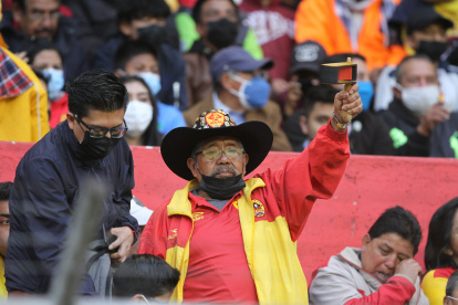 Los hinchas de Aucas quieren ver campeón a su equipo y hoy los acompañarán en Chillogallo.