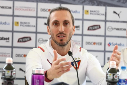 Luis Zubeldía, entrenador de Liga de Quito, confía en enmendar con el equipo en el 2023.