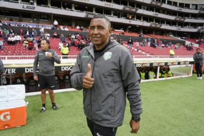 Juan Carlos León seguirá al frente del banquillo de Orense. Llegó en agosto del 2022.