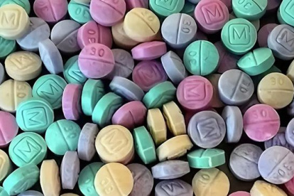 Imagen archivo de Fentanilo arcoiris