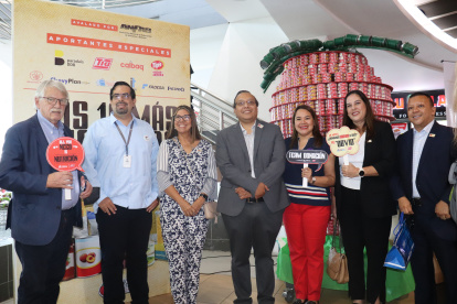 Guayaquil. Este jueves 13 de septiembre se realizó el lanzamiento de colecta presencial de la campaña para recolectar alimentos.