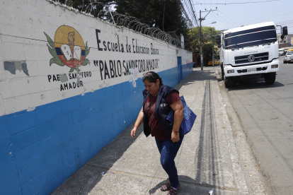 Fachada del plantel donde se registró el accidente.