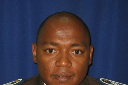 El uniformado fue abatido cuando intentaba frenar un asalto en una gasolinera