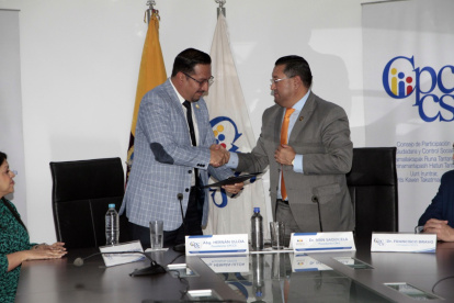 Gestión. El titular de la Corte Nacional, Iván Saquicela, acudió al Consejo de Participación a entregar la terna.