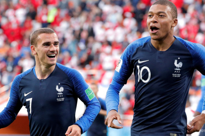 Antoine Griezmann y Kilyan Mbappé, dos figuras de la selección francesa, actual campeona del mundo.