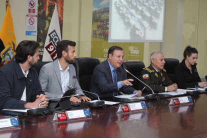 El ministro del Interios, Juan Zapata dio detalles del operativo de seguridad