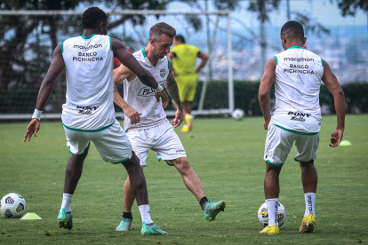 Barcelona presentaría un equipo alterno ante Cumbayá, para evitar que los titulares se expongan a lesiones.