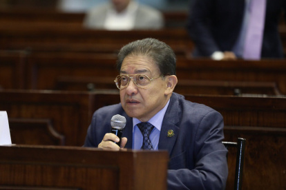 El exlegislador Lupera indicó que la consejera de Participación, Ibeth Estupiñán, tuvo una reunión con una de las aspirantes a superintendente de Ordenamiento Terrirorial.