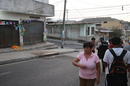 Joven fue baleado ayer en el en bloque cinco del Fortín.