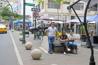 Espacio. Los profesionales hablan de la necesidad de que los jóvenes cuenten con áreas para expresarse.