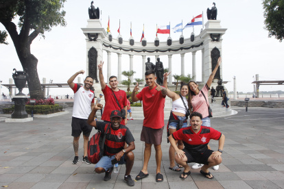 Cientos de brasileños ya se encuentran en Guayaquil y aprovechan para hacer turismo