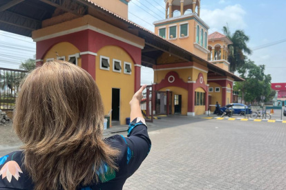 Hecho. Residentes ponen en duda los filtros de seguridad en la ciudadela.