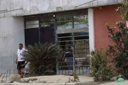 Un estudiante atacó a una docente dentro de un establecimiento educativo