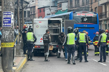 Inmediato. Una persona fue arrollada por un bus de transporte urbano en el centro de la ciudad.