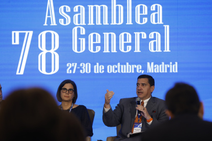 MADRID, 28/10/2022.- Mario Alejandro Sandoval, de Prensa Libre, de Guatemala, participa en la sesión "Por cada golpe a la libertad de prensa, un nuevo defensor" de la Comisión de Libertad de Prensa e Información, celebrada este viernes, en el marco de la 78ª Asamblea General de la Sociedad Interamericana de Prensa (SIP), en Madrid. EFE/Juan Carlos Hidalgo