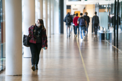 Países Bajos. Los estudiantes tienen varios pagos pendientes.