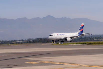 Aerolínea.- Uno de los aviones de Latam que tiene la ruta Quito - Miami.