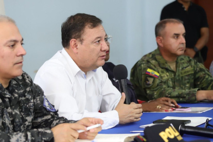 El ministro del Interior, Juan Zapata, durante rueda de prensa.