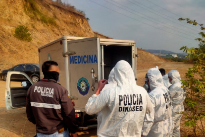 Hecho. Las víctimas fueron halladas baleadas y en descomposición.