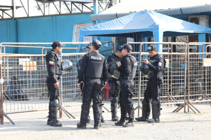 Así amanecieron los exteriores de la Penitenciaría del Litoral.