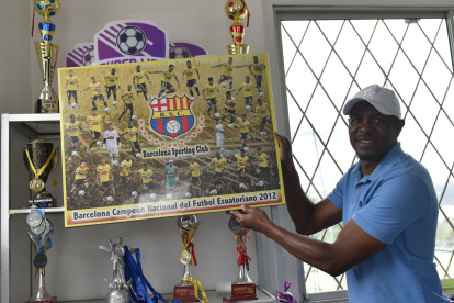 Jairo Campos es hincha de Barcelona, equipo en el que se formó de pequeño, y con el que también fue campeón en el año 2012.