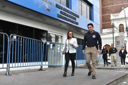 Letargo. La Fiscalía en Ecuador presentó cargos en contra de siete exfuncionarios luego de casi seis años.