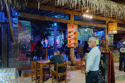 Montañita. En este balneario de la provincia de Santa Elena fueron contados los turistas. Los pocos que llegaron a este lugar y a Olón lo hicieron para escapar de la seguridad.
