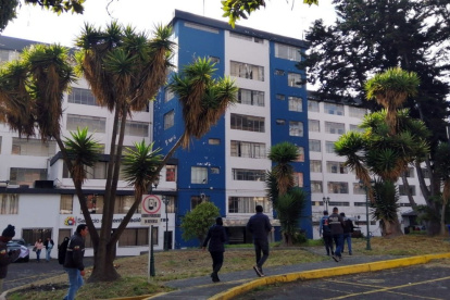 Acción. Agentes allanaron oficinas de Petroecuador y del Ministerio de Finanzas, el 1 de noviembre.