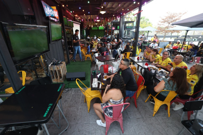 La Plaza Guayarte, en el sector frente a la Universidad Católica, fue uno de los puntos de encuentros en Guayaquil.