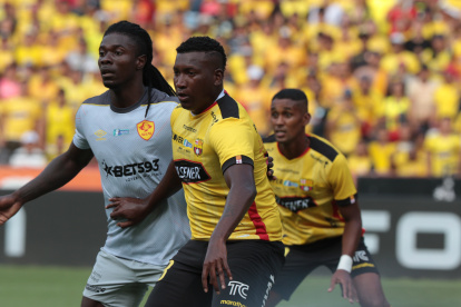 ESTADIO MONUMENTAL FINAL DE LA LIGA PRO BARCELONA VS AUCAS ag-periodistas JUAN FAUSTOS