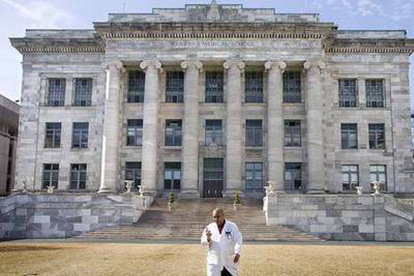 Cambridge. El edificio de la Harvard Medical School.