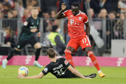 Sadio Mané, jugador de Senegal, se lesionó con su club, el Bayern Múnich.