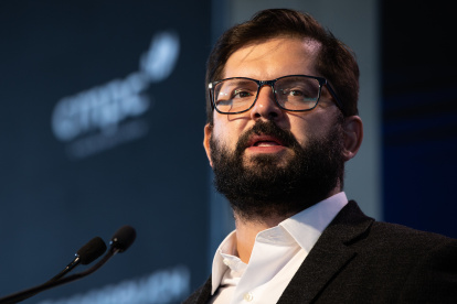 Fotografía de archivo en la que se registró al presidente de Chile, Gabriel Boric, en Santiago de Chile. EFE/Alberto Valdés