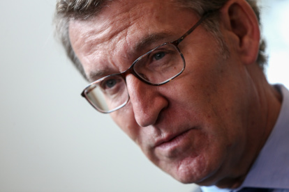 El presidente del Partido Popular (PP) de España, Alberto Núñez Feijóo, fue registrado este jueves, 10 de noviembre, durante un conversatorio en la Universidad de las Américas (UDLA), en Quito (Ecuador).