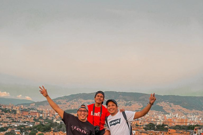 Medellín. Es una de las localidades también visitadas por ecuatorianos. Los paquetes de turismo por un día pueden llegar a costar hasta $ 20.