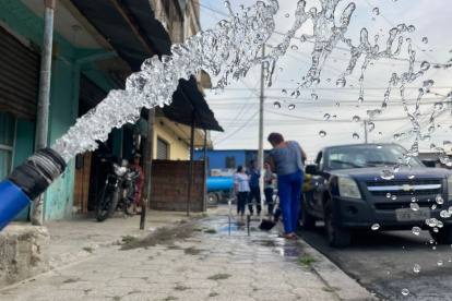 Redes. El 6 de noviembre comenzaron las pruebas de distribución en ambos sectores.