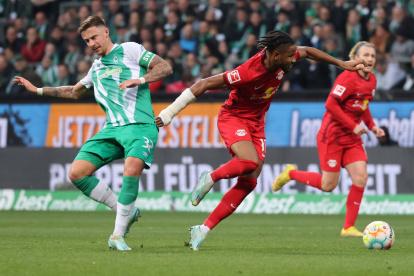 Christopher Nkuku es uno de los jugadores más desequilibrantes del campeonato alemán. Por eso es considerado titular en Francia.