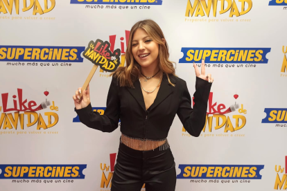 Ignacia Antonia durante la premier de "Un like de Navidad" en Ecuador.