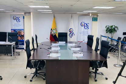 La sesión se desarrolló de manera semipresencial, sin embargo, la sala del Pleno estuvo sin los consejeros.