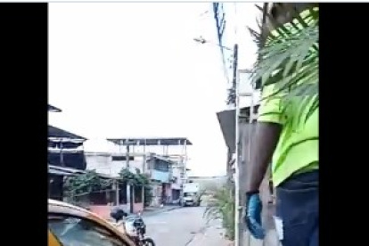 Novedad. El hecho quedó captado en un video.