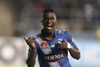 Miller Bolaños fue tricampeón con el Bombillo y buscará repetir en su regreso.