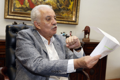 Chiriboga estuvo en la Asamblea, aunque no para acudir a una de las comisiones legislativas.