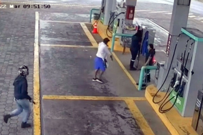 Delito. Las imágenes de los sospechosos se viralizaron el martes.