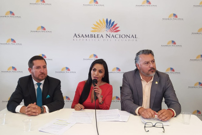 El anuncio de la separación de los tres asambleístas se produjo el 12 de noviembre pasado.