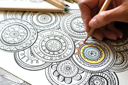 Pintar ayuda a mente la mente ocupada